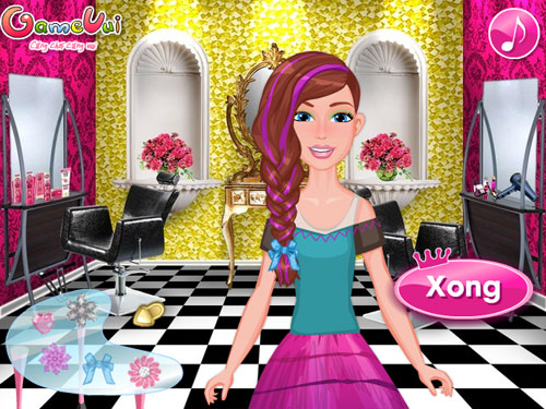 Barbie làm tóc