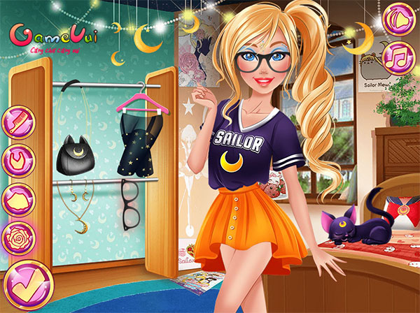 ellie-thuy-thu-mat-trang