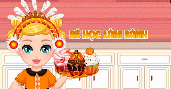 Bé học làm bánh