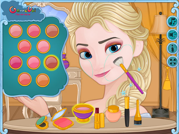 nu-hoang-elsa-trang-diem