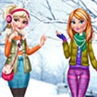 Elsa và Anna làm đẹp