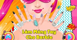 Làm móng tay cho Barbie
