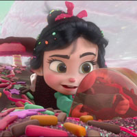 Vanellope tập lái xe