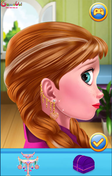 Hãy chọn hoa tai và hình xăm cho Anna