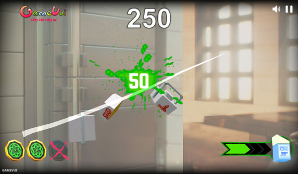 Chém các vật phẩm để luyện Spinjitsu