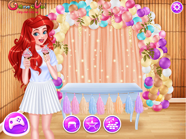 Hãy trang trí cho bàn tiệc