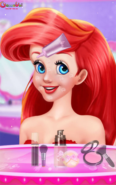 Hãy tẩy trang cho Ariel