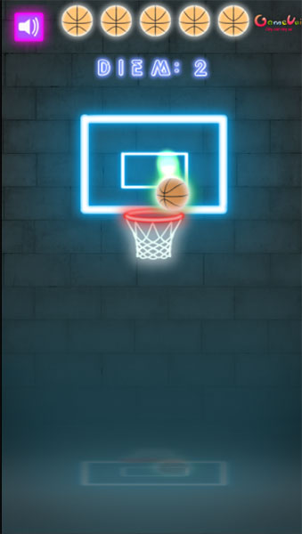 Ném quả bóng vào rổ để ghi điểm