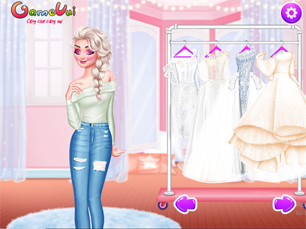 Hãy chọn trang phục cho Elsa