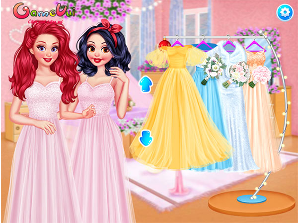 Chọn trang phục cho 2 phù dâu