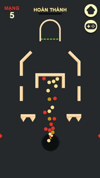 Đưa đủ số bóng vào cốc chứa