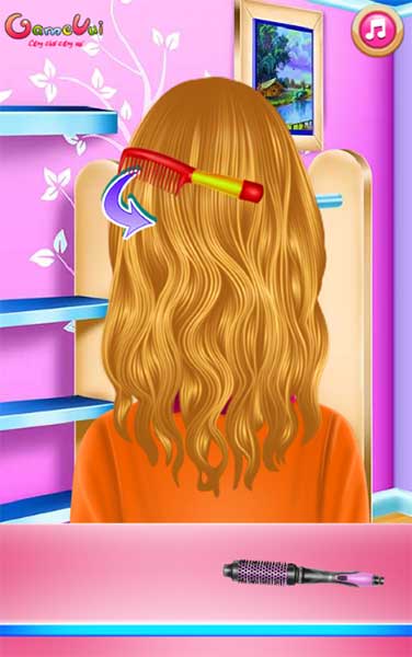 Tạo kiểu tóc cho cô gái