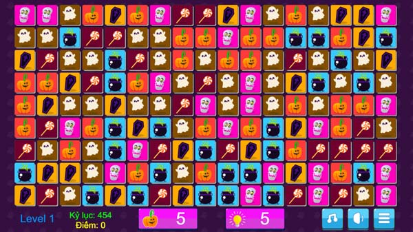 Bấm hoặc chạm những biểu tượng vật phẩm Halloween ở gần nhau