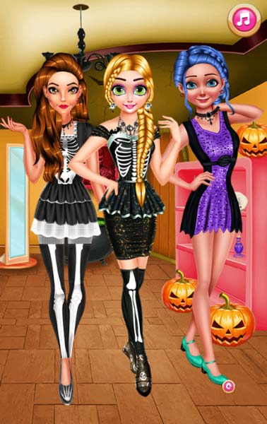 3 cô bạn gái xinh đẹp, hấp dẫn trong mùa Halloween