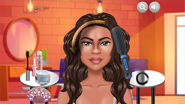 Làm tóc cho cô gái