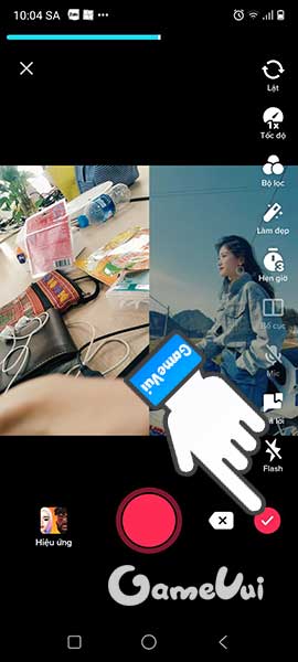 Chạm dấu tick đỏ