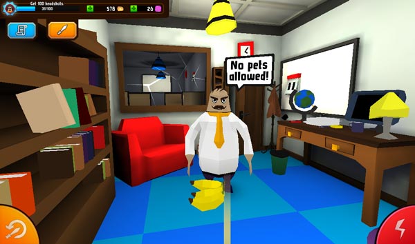 Kể cả các vật dụng thường ngày như hoa quả, đồ văn phòng phẩm...