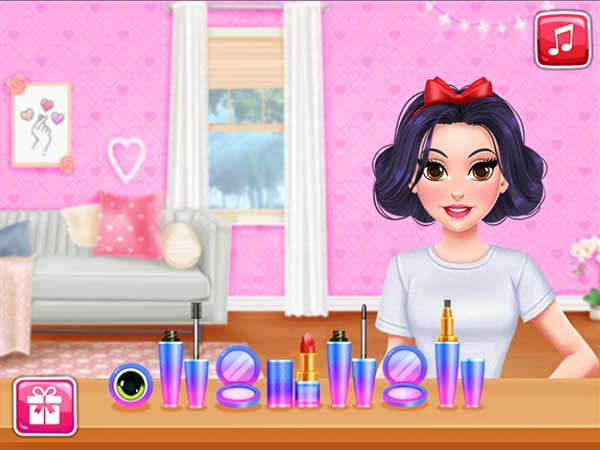 Hãy trang điểm cho Bạch Tuyết