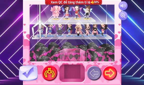 Bấm các nút để di chuyển cần móc