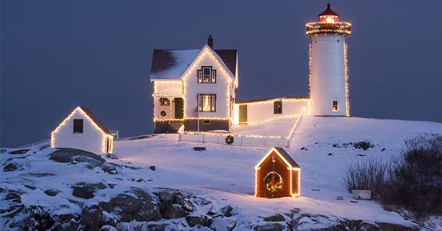 Con tuần lộc số mấy là con dẫn đường cho cỗ xe của ông già Noel?